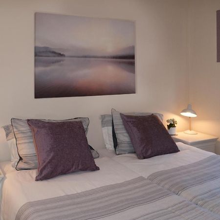Chestnut Contractor Stays Wellingborough Bagian luar foto