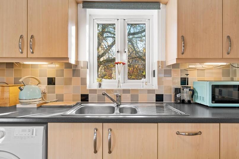 Chestnut Contractor Stays Wellingborough Ruang foto